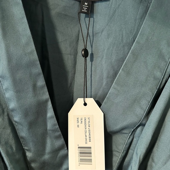 Universal Standard cotton wrap dress, NWT - Picture 3 of 4